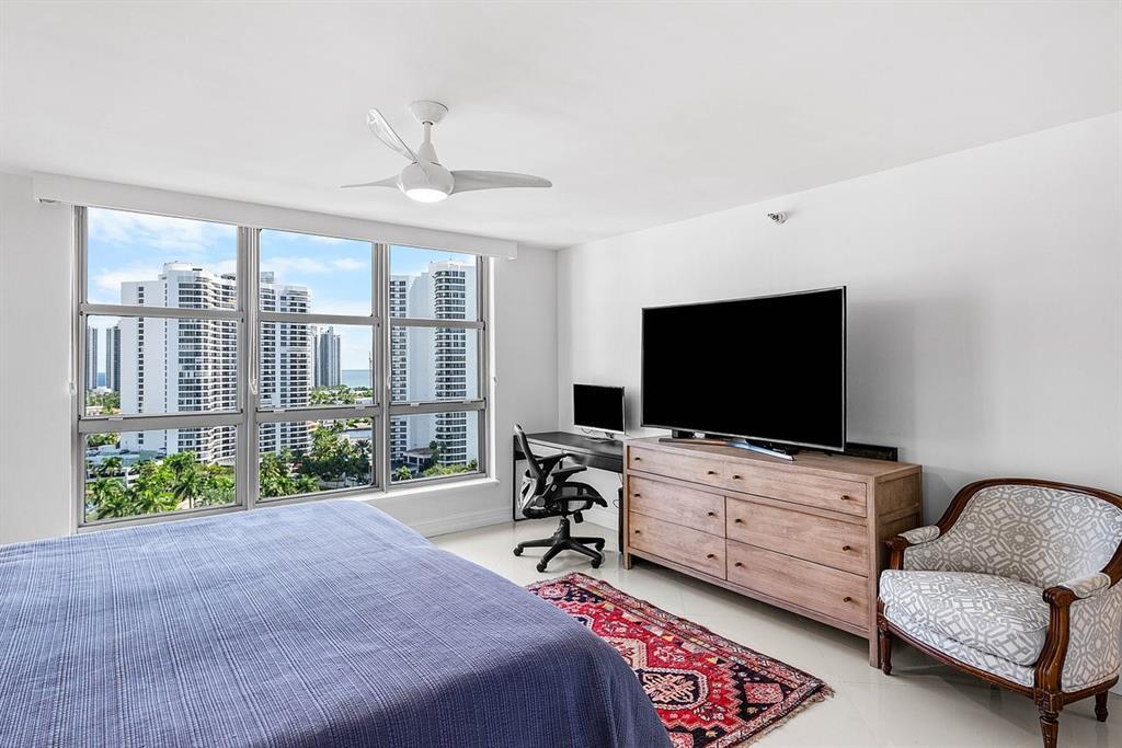 3500 Mystic Pointe Dr 1808, Aventura, Floride 33180, États-Unis