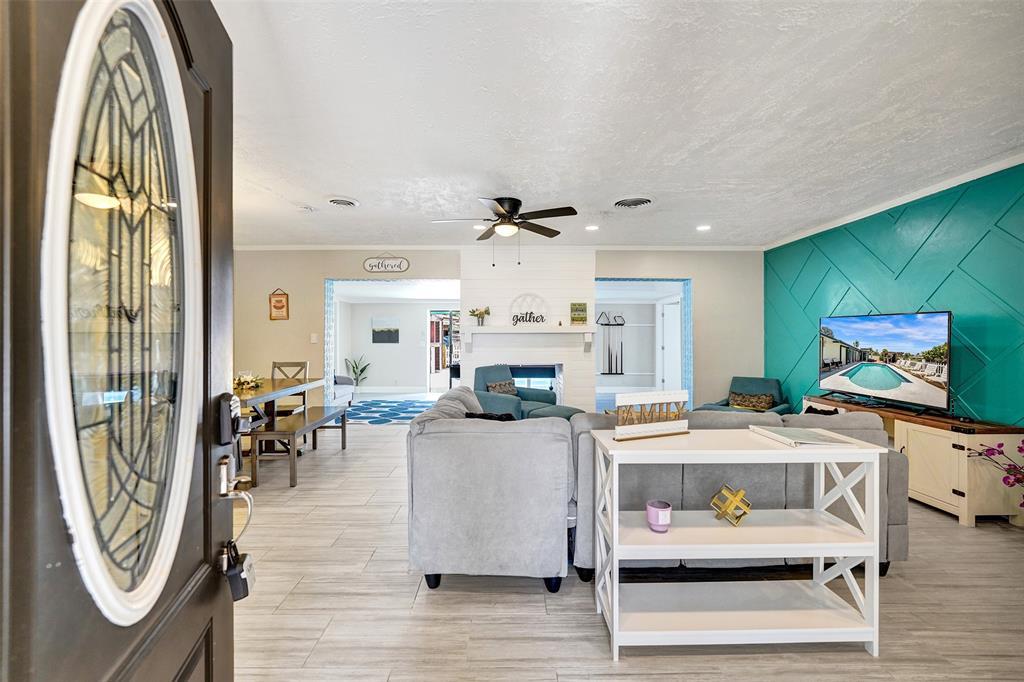 1961 NW 33rd St, Oakland Park, Florida 33309