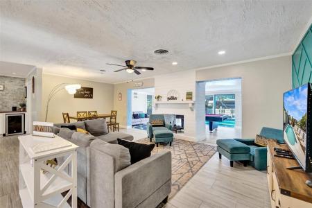 1961 NW 33rd St, Oakland Park, Florida 33309