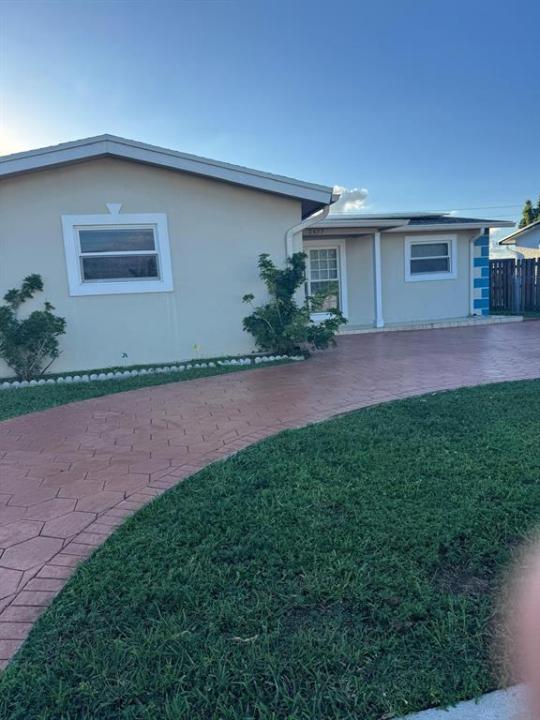 2477 NW 84th Way, Sunrise, Florida 33322