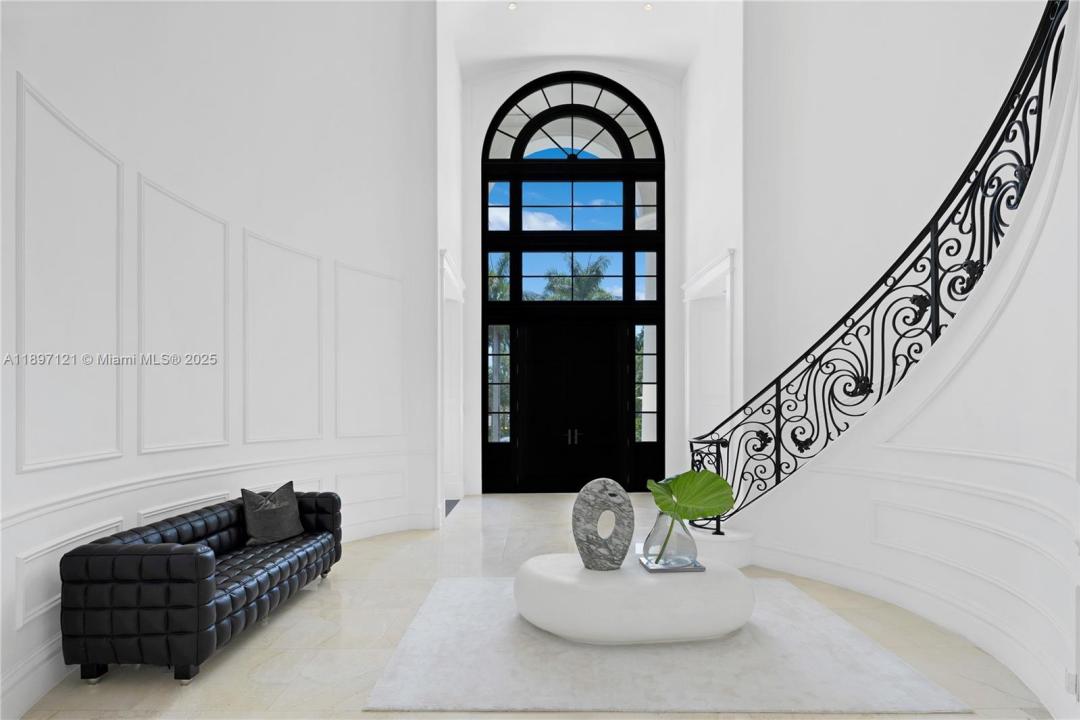 26 Tahiti Beach Island Rd, Coral Gables, Flórida 33143, Estados Unidos