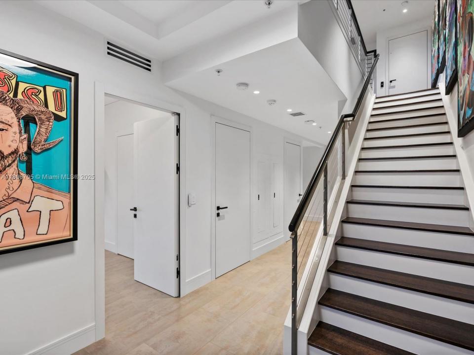 3501 N Ocean Dr V5, Hollywood, Florida 33019