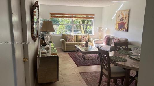 5141 W Oakland Park Blvd 208, Lauderdale Lakes, Florida 33313, USA