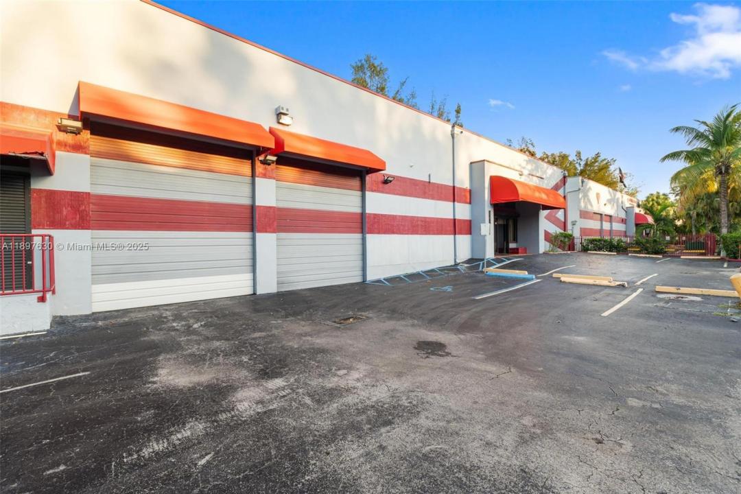 Doral, Florida 33172