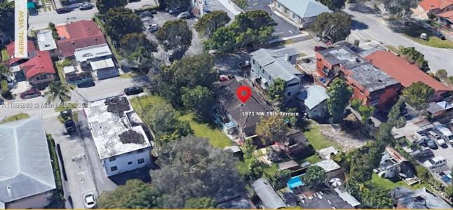 1871 NW 18th Ter, Miami, Florida 33125, USA