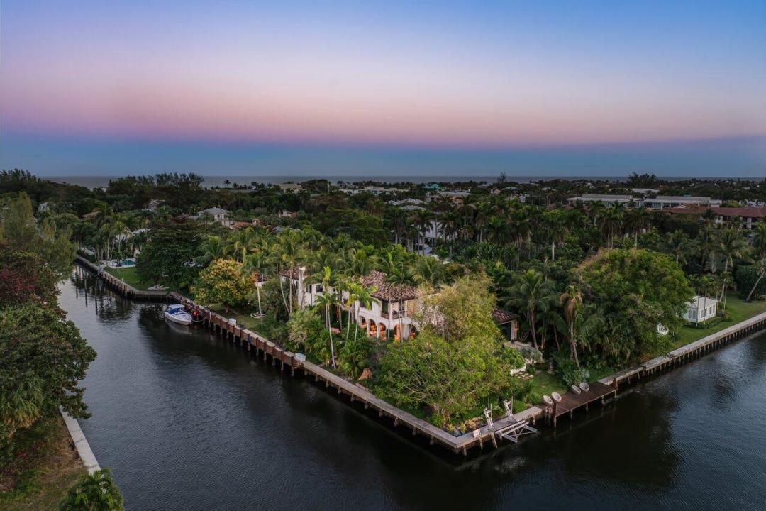 8 Driftwood Landing, Gulf Stream, Florida 33483