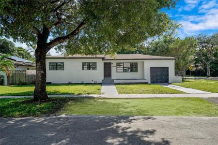 1100 NE 166th St, North Miami Beach, Florida 33162, USA