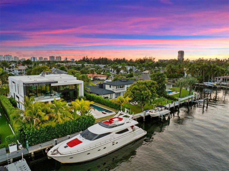 478 Tamarind Dr, Hallandale Beach, Flórida 33009, Estados Unidos