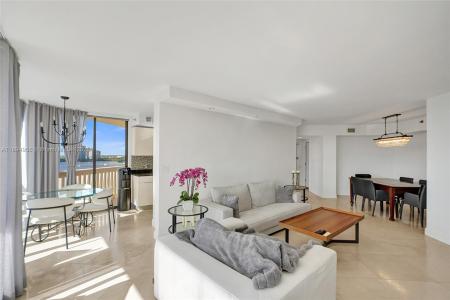 1000 E Island Blvd 1403, Aventura, Florida 33160, USA