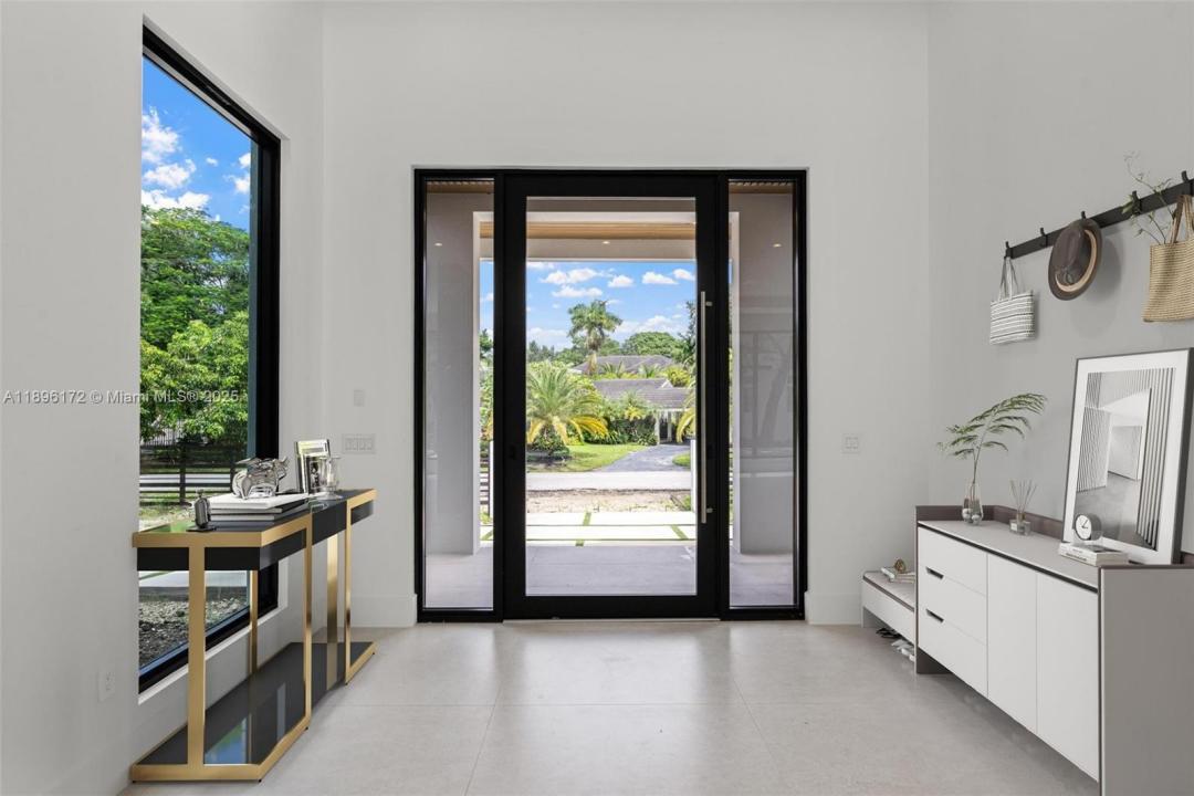 14020 Old Cutler Rd, Palmetto Bay, Florida 33158