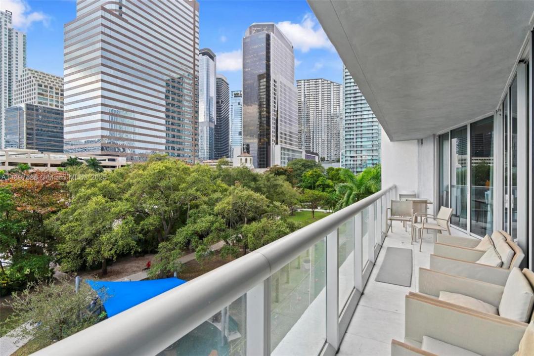 495 Brickell Ave 501, Miami, Florida 33131, HOA KỲ