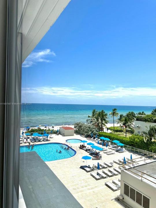 19201 Collins Ave 308, Sunny Isles Beach, Florida 33160, Stati Uniti