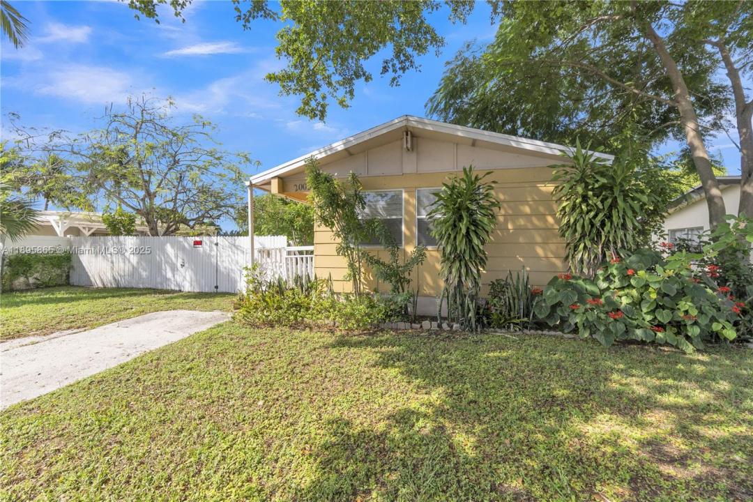 2005 NW 11th Ave, Fort Lauderdale, Floryda 33311, USA
