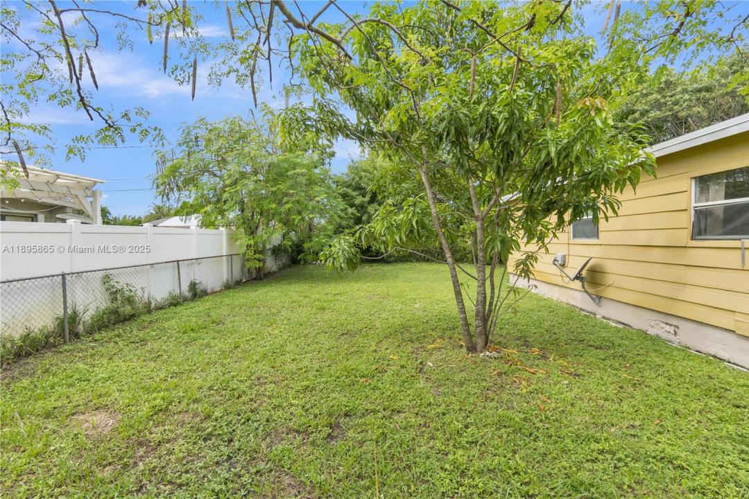 2005 NW 11th Ave, Fort Lauderdale, Floryda 33311, USA