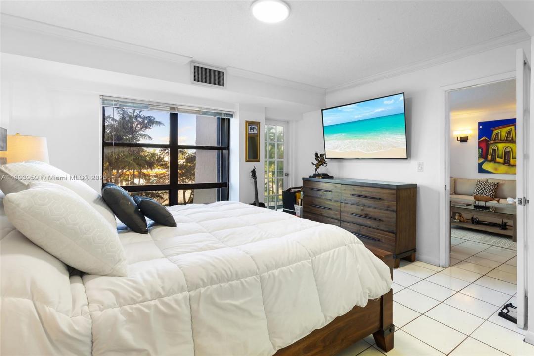 77 Crandon Blvd 3C, Key Biscayne, Florida 33149, Stati Uniti