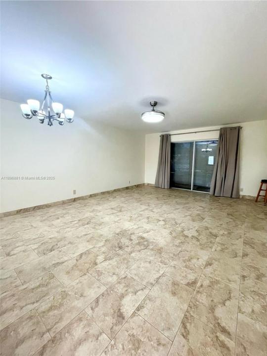 1425 ATLANTIC SHORES BLVD 308, Hallandale Beach, Florida 33009