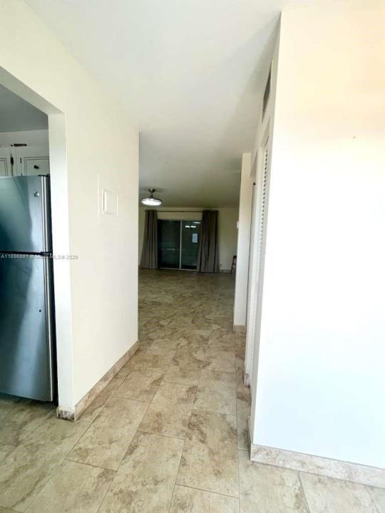 1425 ATLANTIC SHORES BLVD 308, Hallandale Beach, Florida 33009