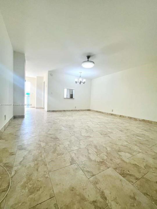 1425 ATLANTIC SHORES BLVD 308, Hallandale Beach, Florida 33009