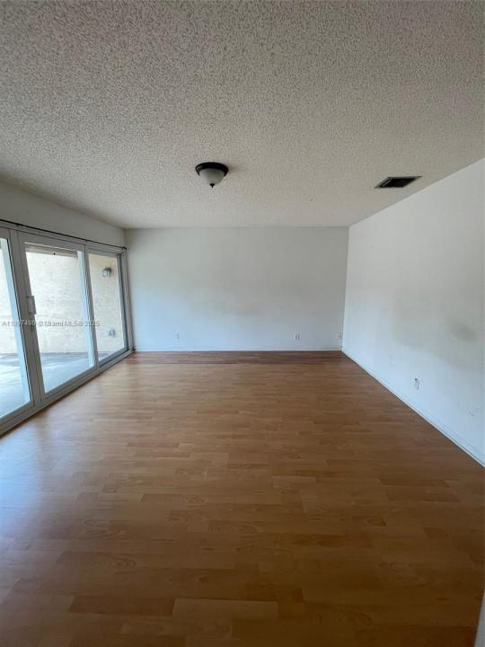 8237 NW 8th Ct 4, Plantation, Florida 33324, Estados Unidos