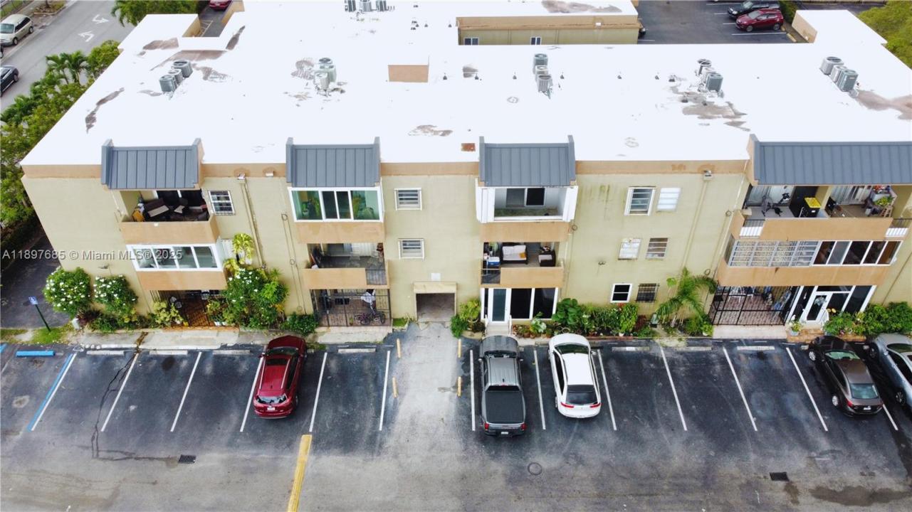 6090 W 18th Ave 336, Hialeah, Florida 33012, HOA KỲ