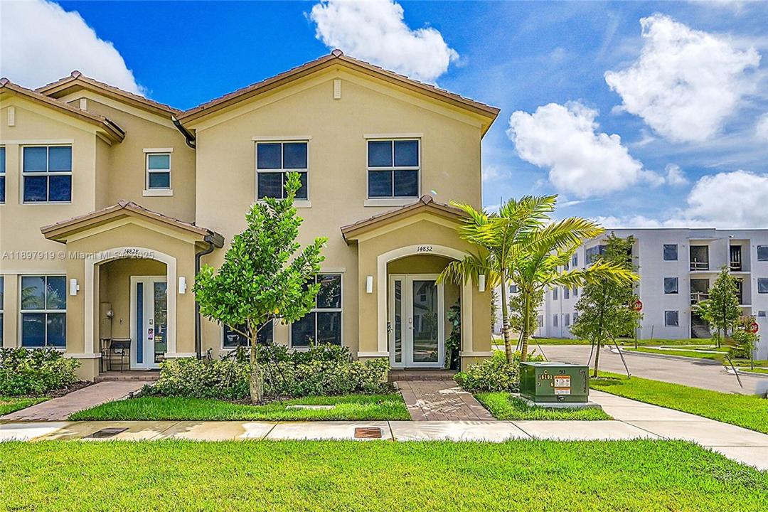 14832 SW 265th St, Homestead, Florida 33032, USA