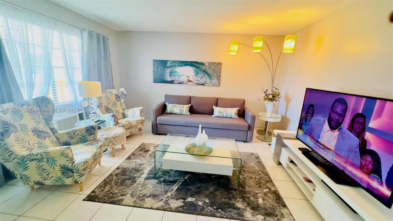 16901 NE 13th Ave 309, Miami, פלורידה 33162, ארצות הברית של אמריקה