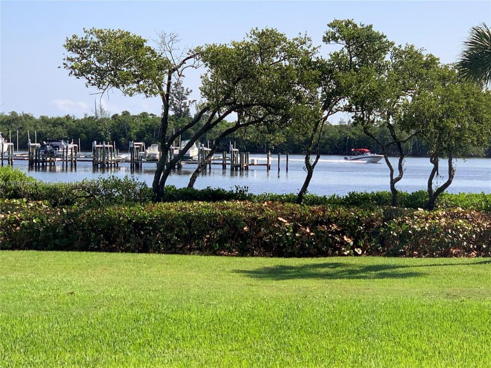 6062 SE Landing Way 15, Stuart, Flórida 34997, Estados Unidos