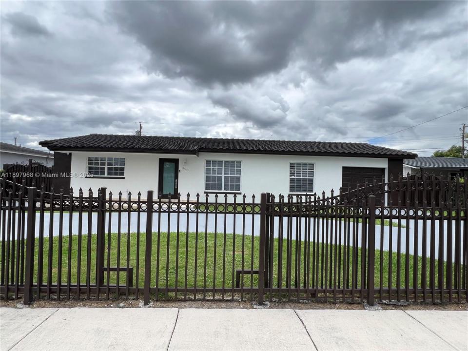 3530 SW 126th Ave, Miami, Florida 33175