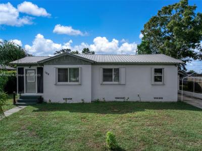 1612 Hitakee Ave, Sebring, Florida 33870, USA