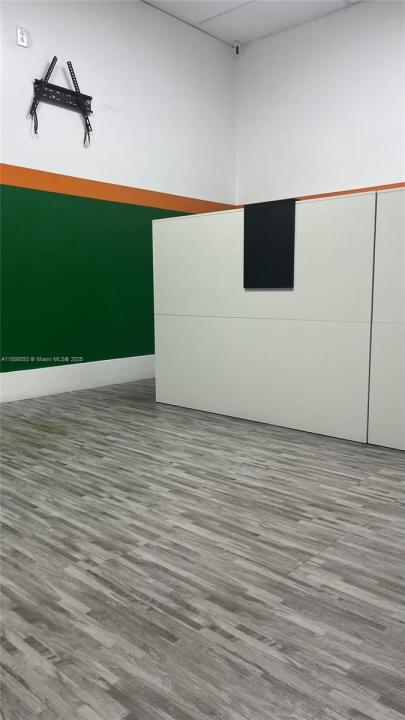 5 PALM PLAZA Suite #5, Homestead, Floryda 33030, USA