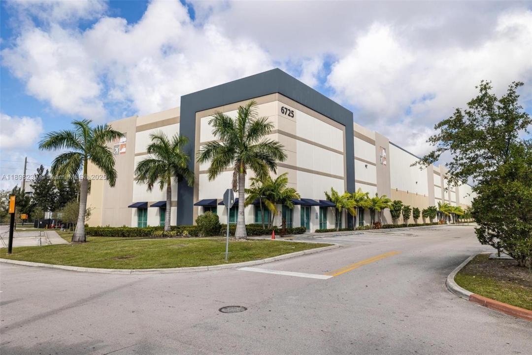 6725 NW 36th St, Miami, Floride 33166, États-Unis