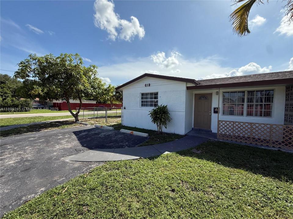 1101 NW 55th Ave A, Lauderhill, 佛羅里達州 33313, 美國