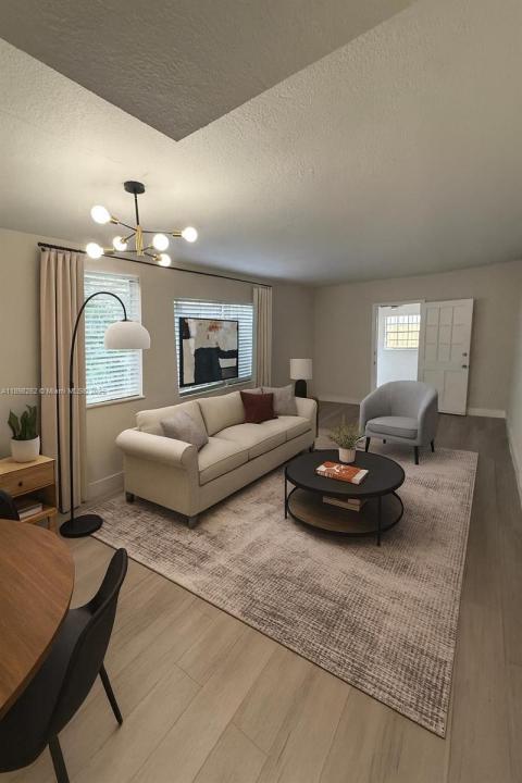 2350 W 53rd Ter 12, Hialeah, Flórida 33016, Estados Unidos