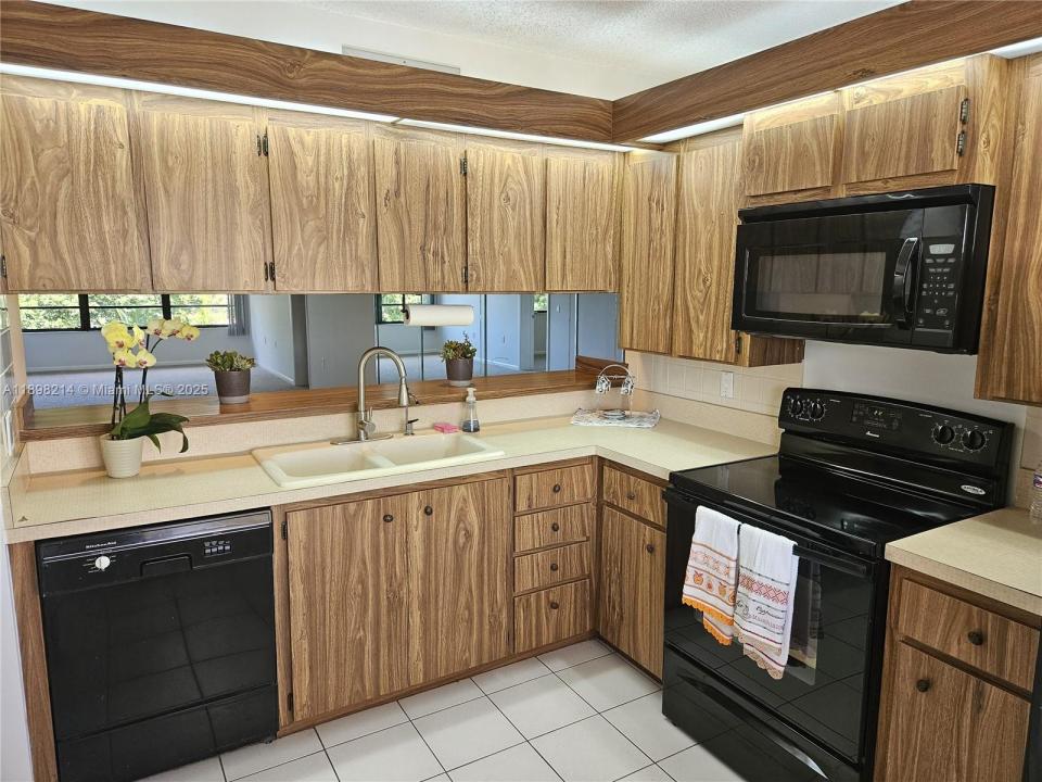 6085 Balboa Cir 403, Boca Raton, Floride 33433, États-Unis