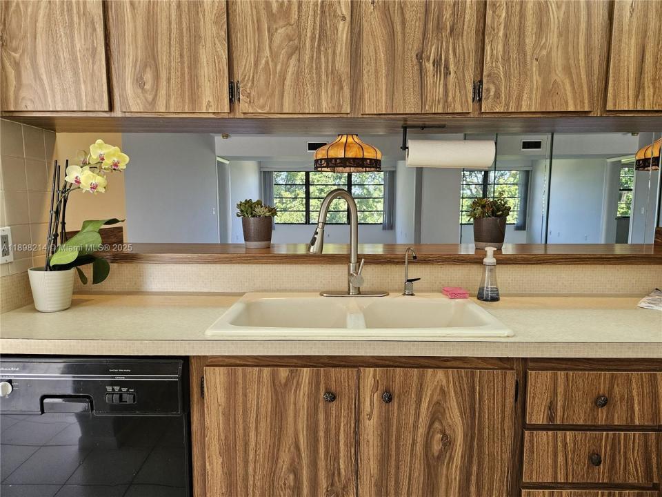 6085 Balboa Cir 403, Boca Raton, Floride 33433, États-Unis