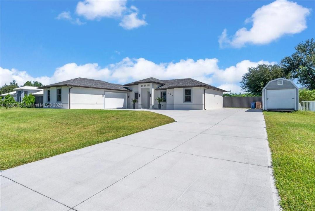 363 PAISLEY, Lehigh Acres, Florida 33974