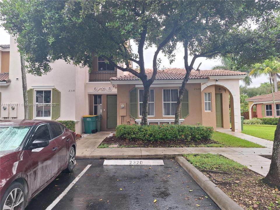 2318 NE 42nd Cir, Homestead, Floride 33033, États-Unis