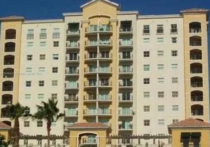 1627 SW 37th Ave 900, Miami, Florida 33145, USA