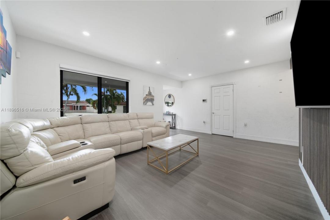 6731 SW 5th Ter, Miami, Floride 33144, États-Unis