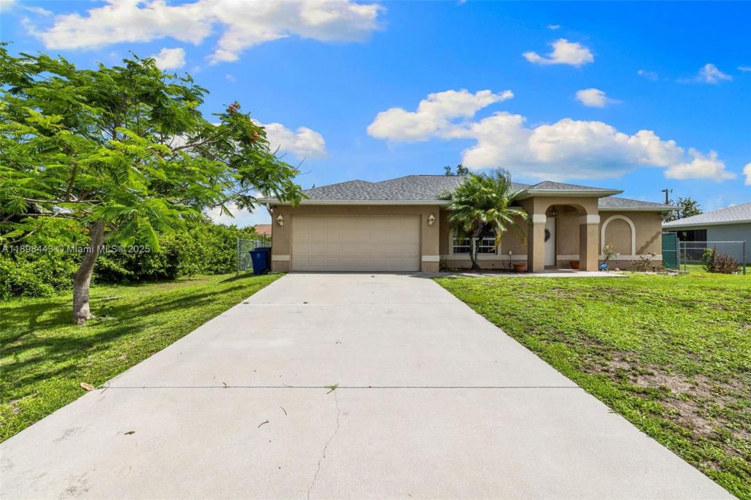3206 8th ST SW, Lehigh Acres, Florida 33976