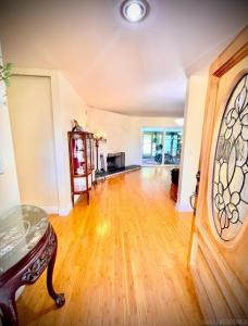 Glen Verde Dr, Bonita, קליפורניה 91902, ארצות הברית של אמריקה