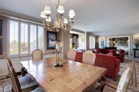 111 Cherry Valley Avenue, Hempstead, ニューヨーク 11530, アメリカ合衆国