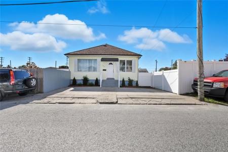 134 Flint Avenue, Cranston, Rhode Island 02910