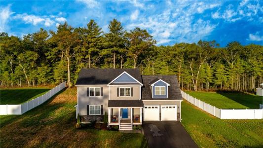 10 Minglewood Drive, Coventry, Rhode Island 02816, Estados Unidos