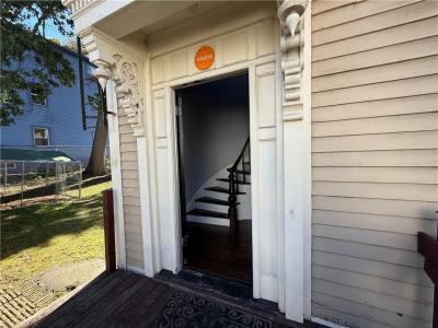 37 Royal Street 2, Providence, רוד איילנד 02906, ארצות הברית של אמריקה