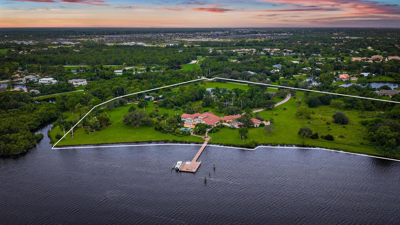 13054 NW Gilson Road, Palm City, Florida 34990