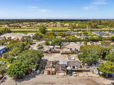 4901 SW 51st St, Davie, Florida 33314
