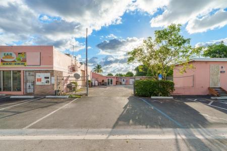 341 SE 2nd Ave, Delray Beach, פלורידה 33483, ארצות הברית של אמריקה 