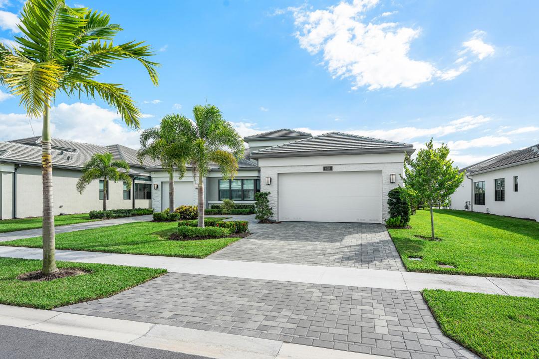 11218 Glen Orchard Lane, Valencia Grand, Boynton Beach, Florida 33473