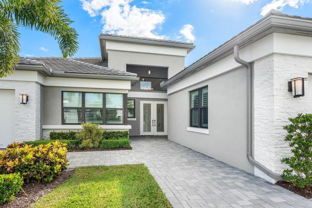 11218 Glen Orchard Lane, Valencia Grand, Boynton Beach, Florida 33473